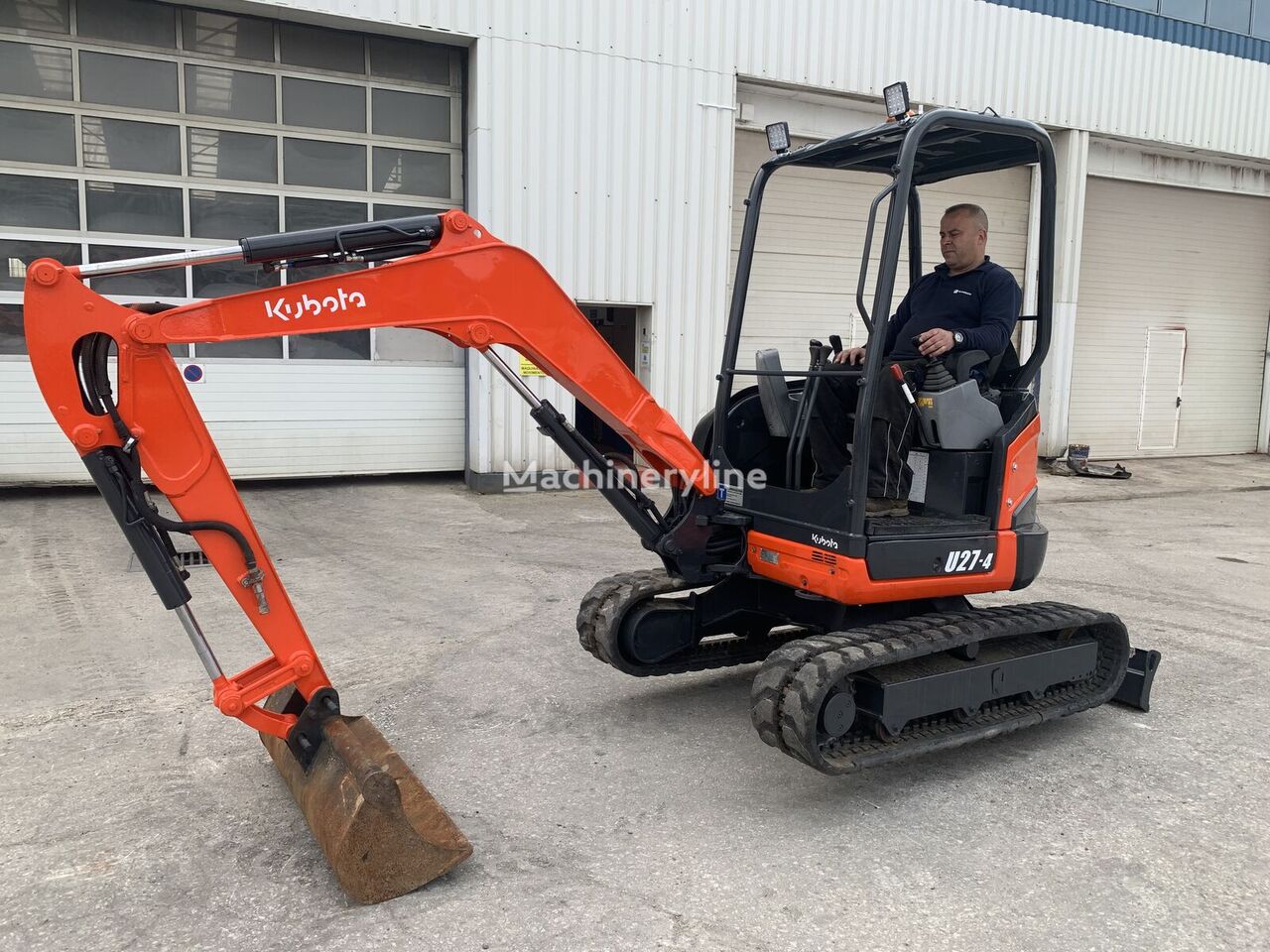 Kubota U27-4 mini excavator