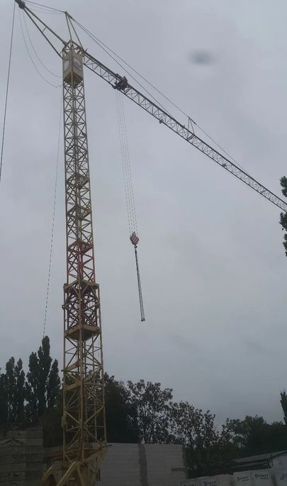 Liebherr 60K tower crane