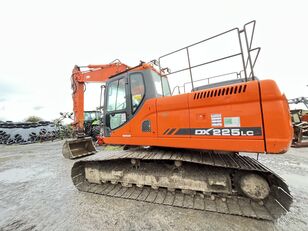 DOOSAN DX225 tracked excavator