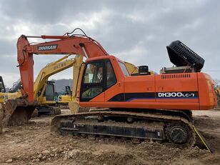 Doosan DH300LC-7 tracked excavator