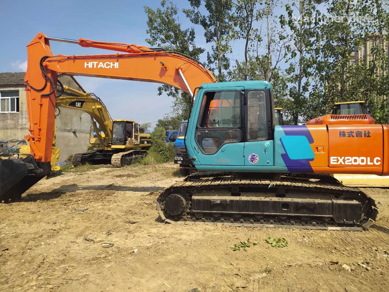 Fiat-Hitachi EX200-3 tracked excavator