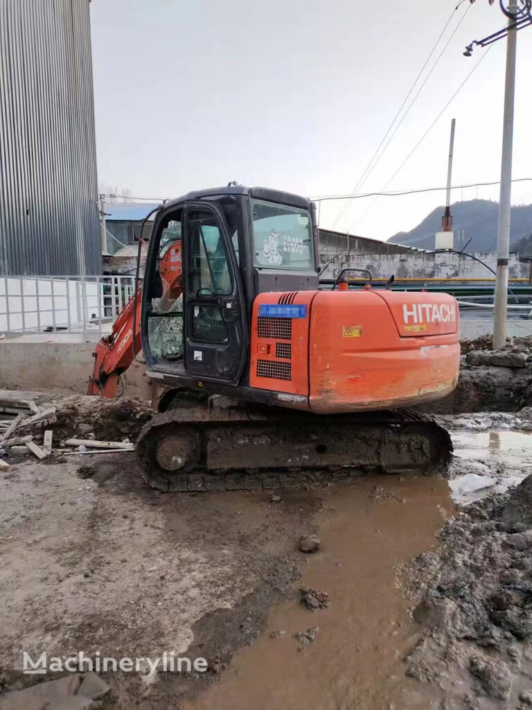 Fiat-Hitachi  ZX70 tracked excavator