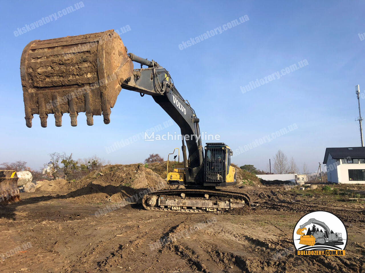 Volvo 290 tracked excavator
