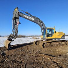Volvo EC240 BLC tracked excavator