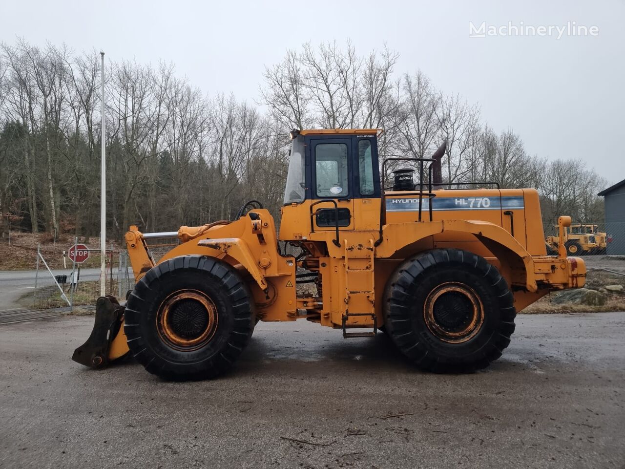 Hyundai HL770 wheel loader