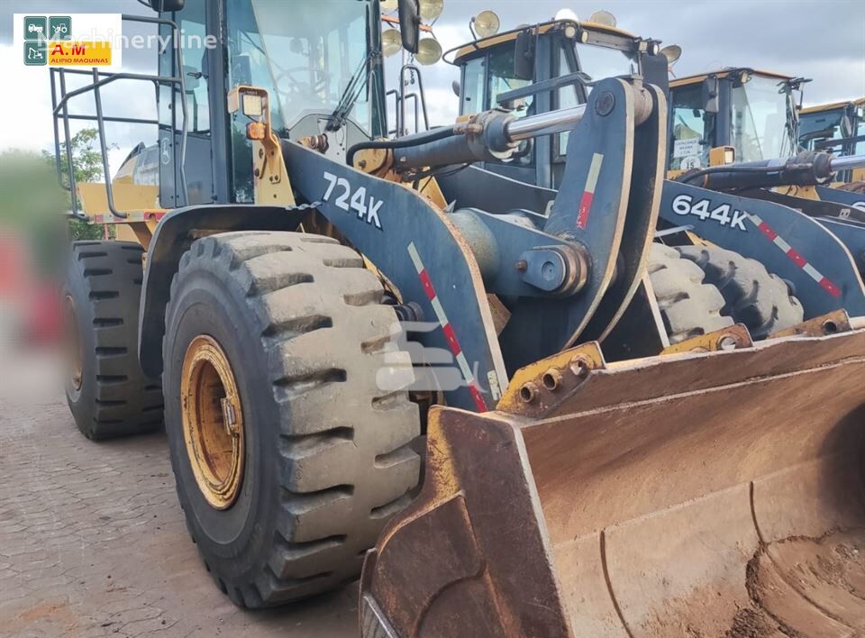 John Deere 724K wheel loader