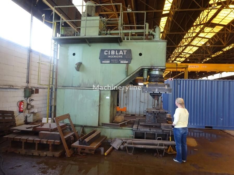 Ciblat 600 ton hydraulic press