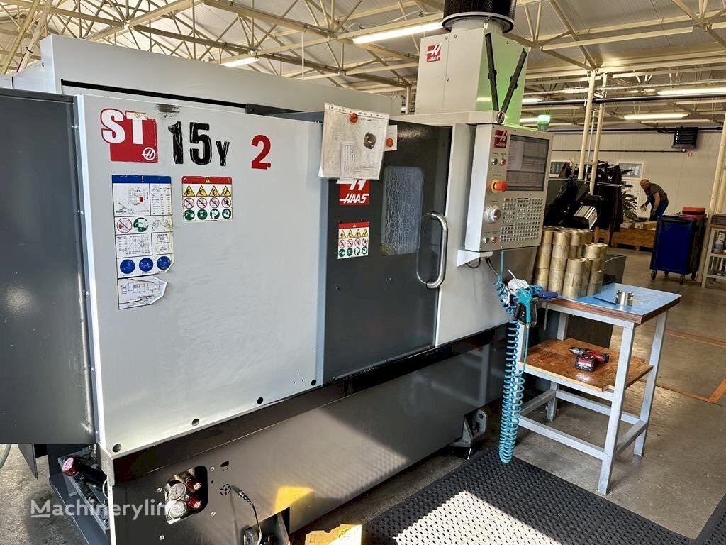 Haas ST-15Y metal lathe