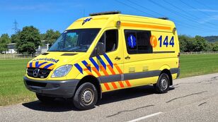 MERCEDES-BENZ Sprinter 319 CDI 4x4  ambulance