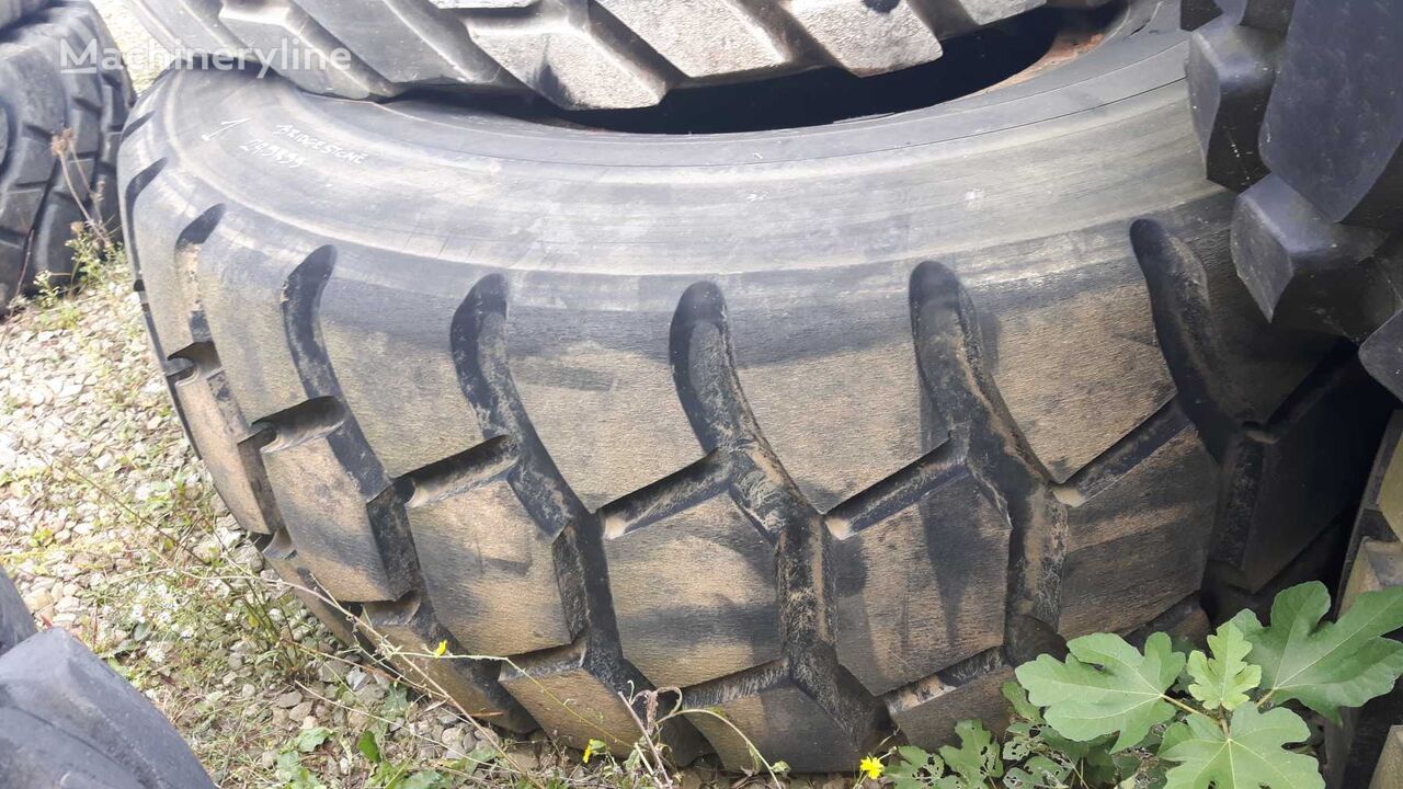 Bridgestone 29.5R35 grader tire